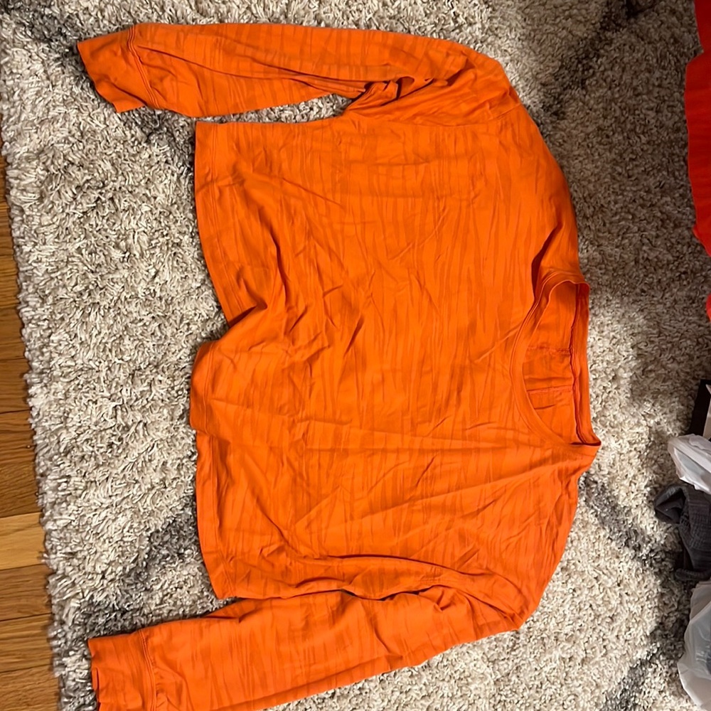 Lululemon long sleeve top